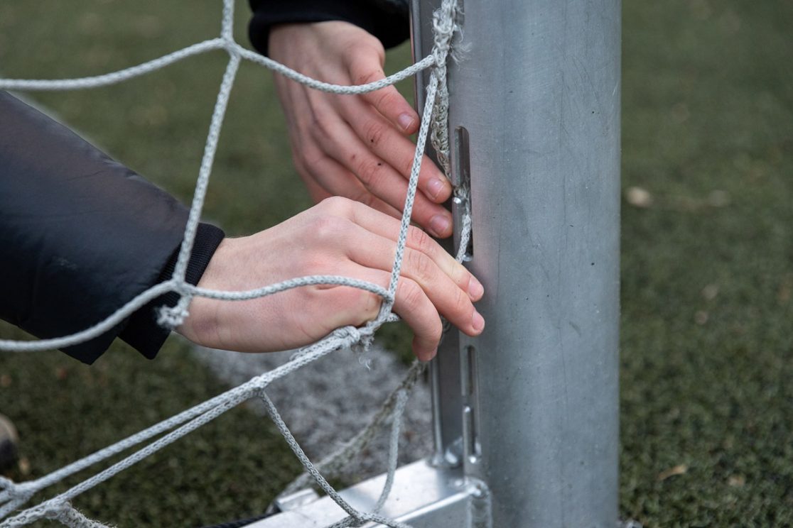 Schiedsrichter-Praktikum beim Berliner Fußballverband, Junior-Schiedsrichter Freddy, Geolino 07/2024